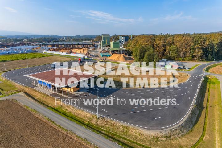 Den in den letzten Jahren im Bereich Maschinentechnik getätigten Investitionen am Standort der HASSLACHER PREDING Holzindustrie GmbH in Preding, Steiermark folgten nun auch Invest