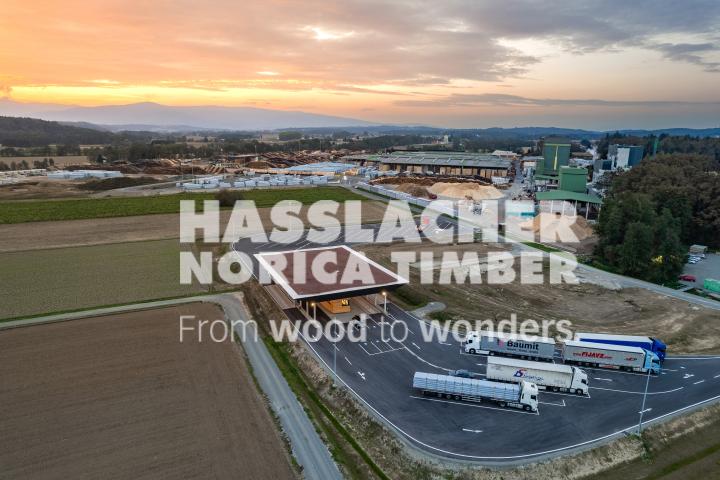 Den in den letzten Jahren im Bereich Maschinentechnik getätigten Investitionen am Standort der HASSLACHER PREDING Holzindustrie GmbH in Preding, Steiermark folgten nun auch Invest Den in den letzten Jahren im Bereich Maschinentechnik getätigten Investitionen am Standort der HASSLACHER PREDING Holzindustrie GmbH in Preding, Steiermark folgten nun auch Invest