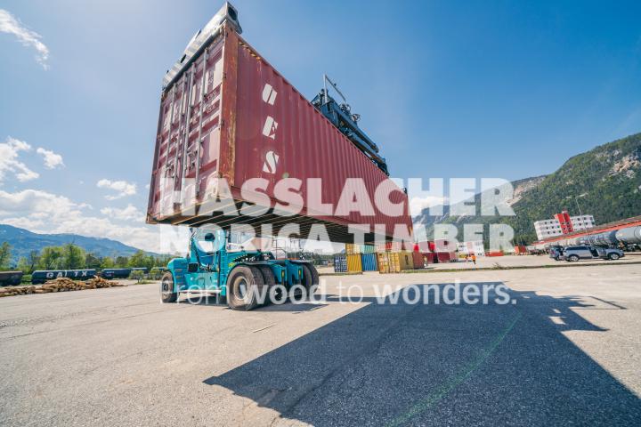 HNT STA AT SBG Verladung Fürnitz Container HNT STA AT SBG Verladung Fürnitz Container