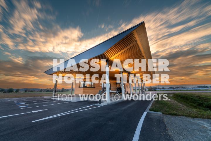 Den in den letzten Jahren im Bereich Maschinentechnik getätigten Investitionen am Standort der HASSLACHER PREDING Holzindustrie GmbH in Preding, Steiermark folgten nun auch Invest Den in den letzten Jahren im Bereich Maschinentechnik getätigten Investitionen am Standort der HASSLACHER PREDING Holzindustrie GmbH in Preding, Steiermark folgten nun auch Invest