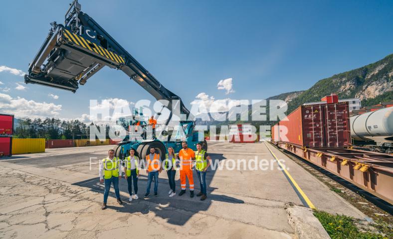 HNT STA AT SBG Verladung Fürnitz Container HNT STA AT SBG Verladung Fürnitz Container