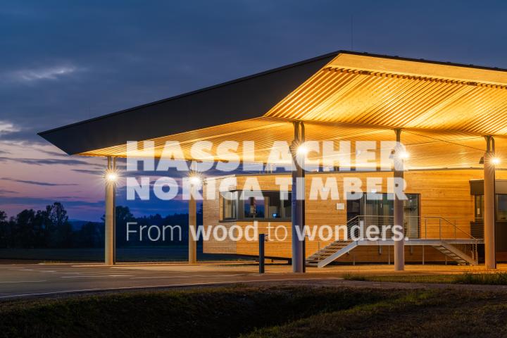 Den in den letzten Jahren im Bereich Maschinentechnik getätigten Investitionen am Standort der HASSLACHER PREDING Holzindustrie GmbH in Preding, Steiermark folgten nun auch Invest Den in den letzten Jahren im Bereich Maschinentechnik getätigten Investitionen am Standort der HASSLACHER PREDING Holzindustrie GmbH in Preding, Steiermark folgten nun auch Invest