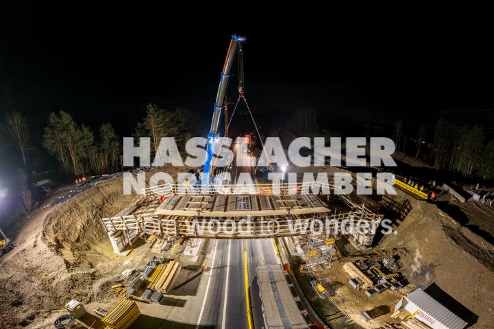 Holz-Beton-Verbundbrücke S 37 Holz-Beton-Verbundbrücke S 37
