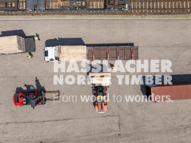 HNT STA AT SBG  Verladung Fürnitz Container 