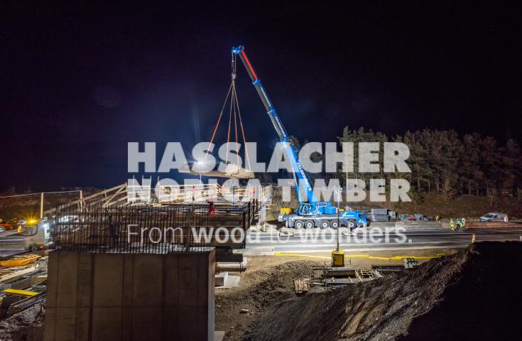 Holz-Beton-Verbundbrücke S 37	